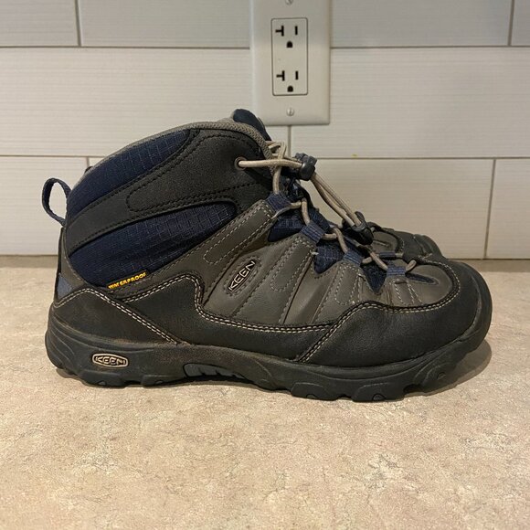 Keen Pagosa Mid Waterproof Adventure Shoes - Size 5 - Picture 2 of 8